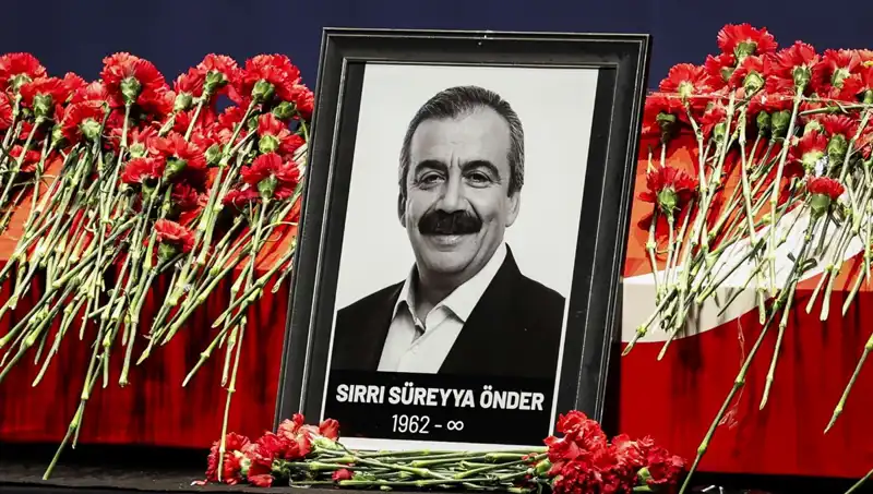 Meclis’te Sırrı Süreyya Önder Anması: Eşitlik Mücadelesine Yeniden Vurgu