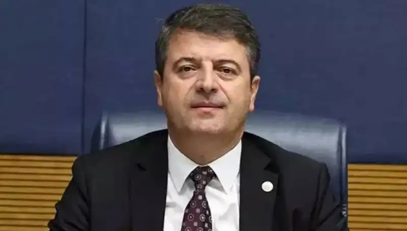 Adıyaman Belediye Başkanı Abdurrahman Tutdere Yeniden Göreve Dönüyor!