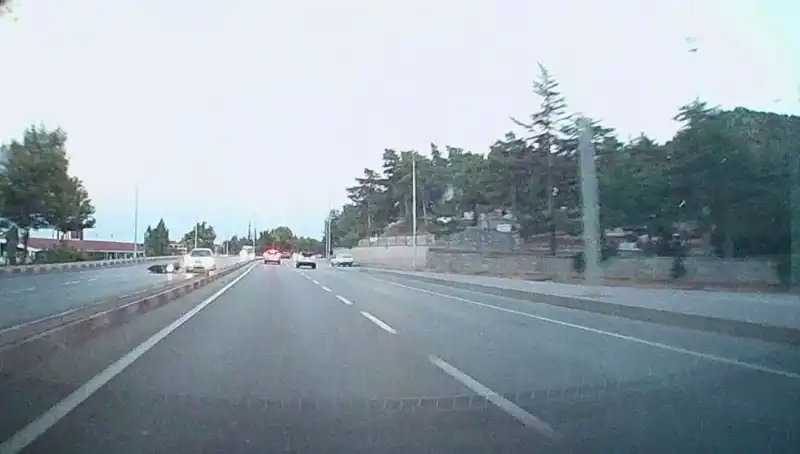 Otomobil ve Motosiklet Çarpıştı: Kaza Sonrasında Yaralı Durumu Ciddi