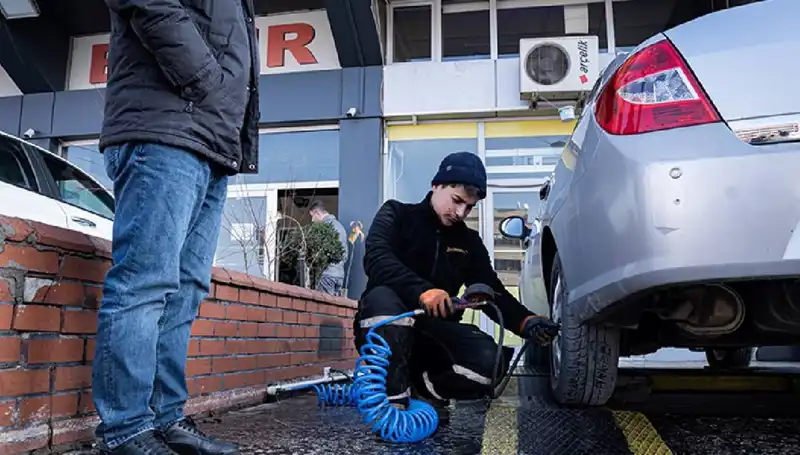 Hatalı Lastik Basıncı Kaza Riskini Artırıyor: Dikkat!