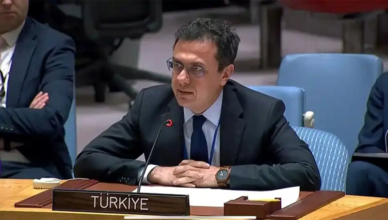 İsrail Suriye’deki Hava Saldırılarına Son Vermeli: Keçeli’den Çarpıcı Açıklama