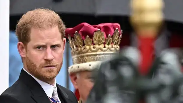 Prens Harry ve Kral Charles Arasındaki İlişkideki Gerilim Zirveye Ulaştı