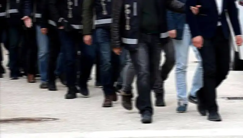 Kadın Profilinin Arkasında Yatan Tehlike: "Balkız" Tuzağı