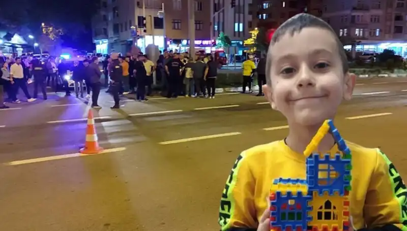 8 Yaşındaki Çocuğun Hayatını Kaybetmesine Neden Olan Kaza, Tüm Şehri Sarstı