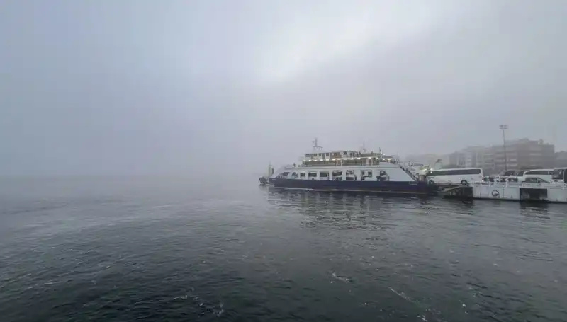Çanakkale Boğazı'nda Yoğun Sis Nedeniyle Transit Gemi Geçişlerine Duraklama!