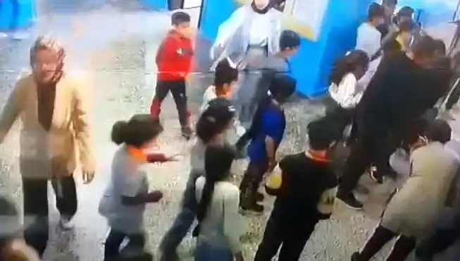 Mardin'de Dil Boğazına Kaçan Öğrenciyi Müdür Yardımcısı Hayata Döndürdü