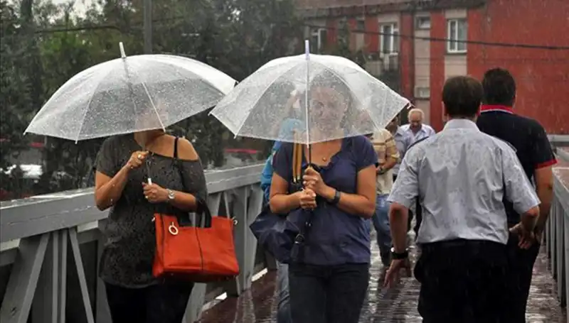 Sıcaklık ve Sağanak Yağış Uyarısı: Hazırlıklarınızı Yapın