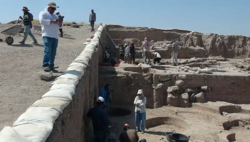 Kilis'teki Oylum Höyük'teki Kazılar Sıcak Havaya Rağmen Devam Ediyor!