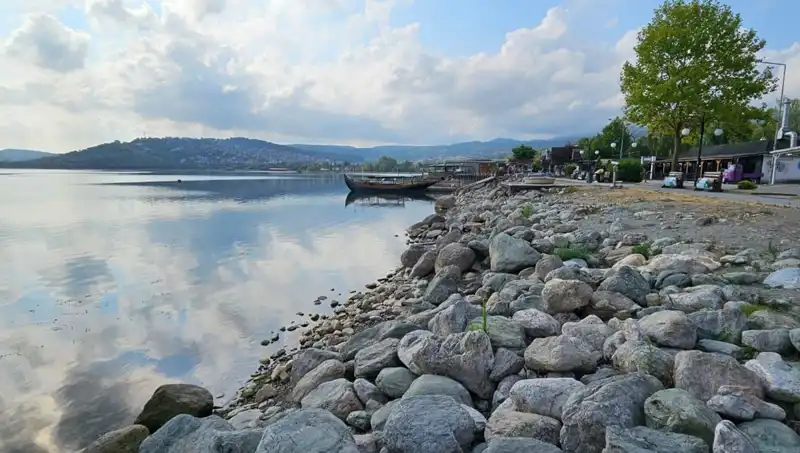 Sapanca Gölü'nde Su Seviyesi Kritikte: Doğa ve Ekosistem Üzerindeki Etkileri