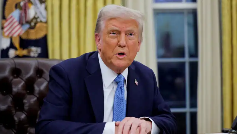 Trump'tan Şok Açıklama: İran'dan Petrol Alan Ülkelere Yaptırım Geliyor!
