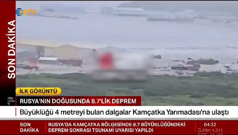 Kamçatka Kıyılarında İlk Tsunami Dalgaları Belirtilerini Gösterdi