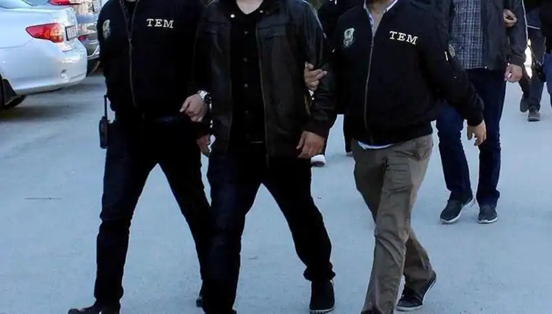 İstanbul'daki Terör Operasyonu: 14 Kişi Gözaltına Alındı