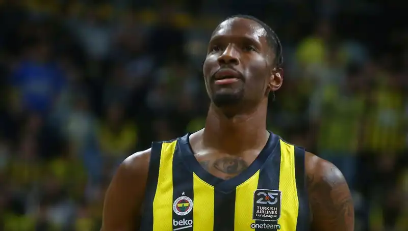 Nigel Hayes-Davis'in Yeni Takımı: Hayallerinin Peşinde