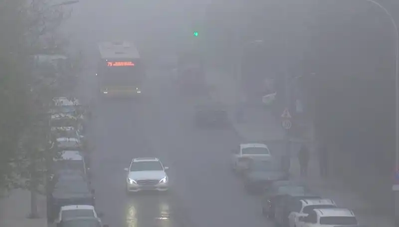 İstanbul'da Görüş Mesafesini Düşüren Yoğun Sis Uyarısı