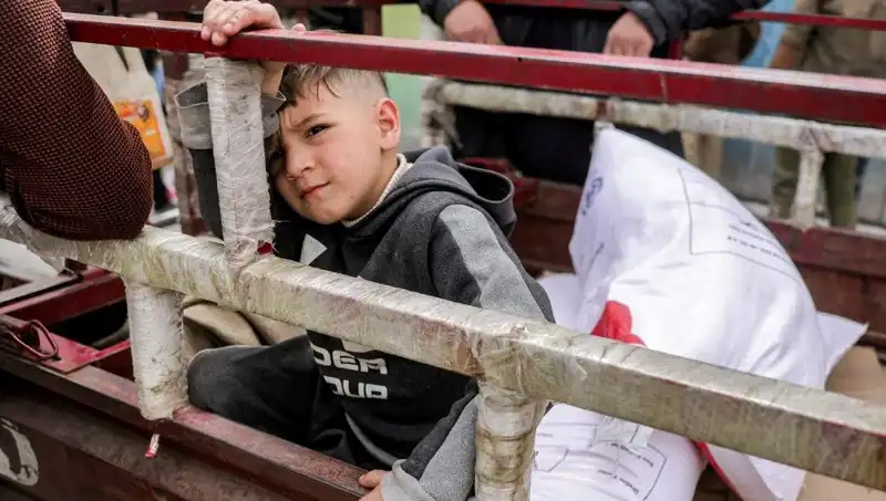 Gazze'deki Un Krizi: Fırınlar Kepenk İndiriyor, Halk Ekmeksiz Kalmaktan Korkuyor