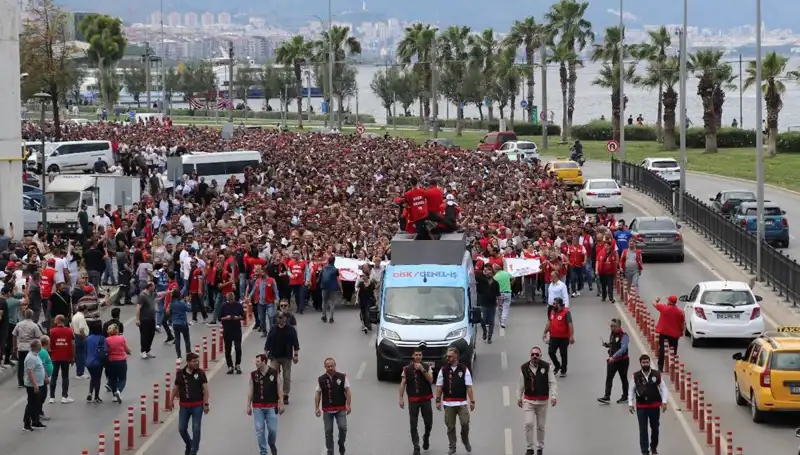 İzmir'de Grevde Düşünceler ve Talepler Değişim Anlatıyor