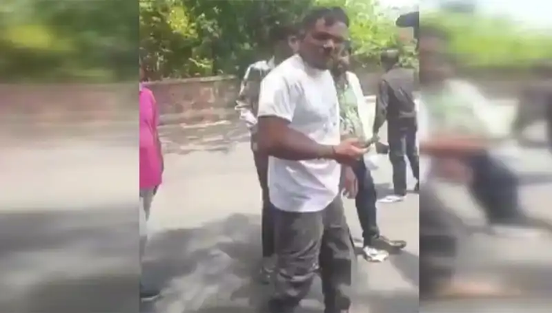 11A Yolcusunun Şok Anıları: Uçakta Yaşanan Gerilim Dolu Olaylar