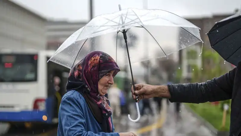 Tüm Türkiye'yi Etkisi Altına Alacak Gök Gürültülü Sağanak Yağışlar Geldi!