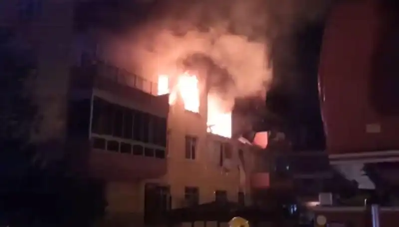 Konya'da Doğalgaz Patlaması: 12 Kişi Yaralandı, Hayat Tehlikesi Yok