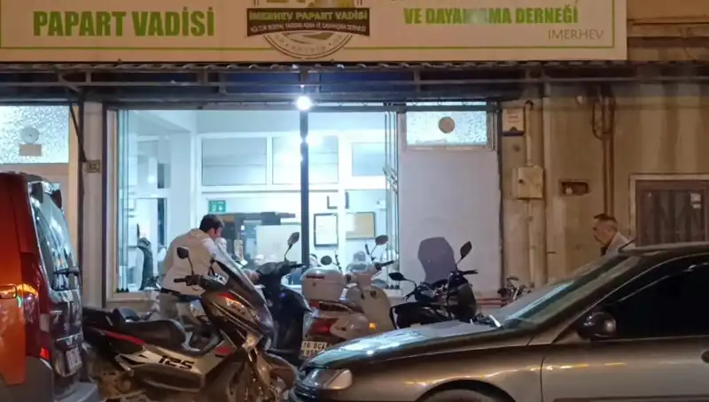 Bıçaklı Kavga: Mahallede Sıcak Anlar ve Bir Yaralı