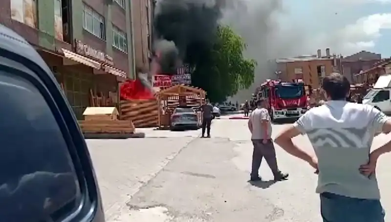 Ankara'da İş Yerlerinde Yangın: Sebepleri ve Sonrası Neler Olacak?