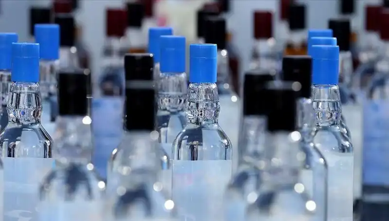 Türkiye'de Sıcak Takip: 286 Litre Kaçak İçki Ele Geçirildi