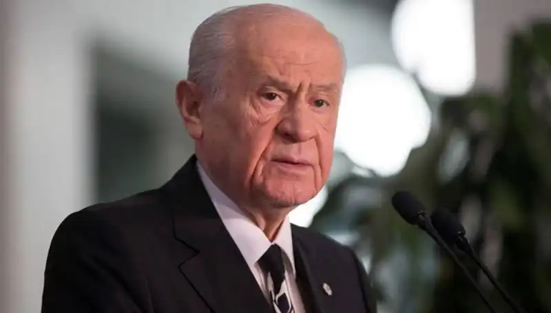 Bahçeli'den Önemli Adım: Kurban Vekaletini Kızılay'a Verdi