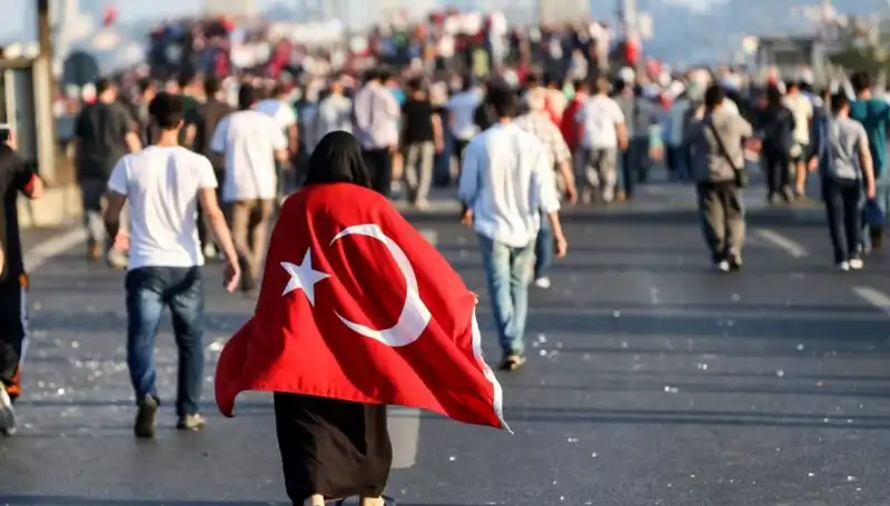 Kabine Üyeleri 15 Temmuz İle İlgili Anlam Dolu Mesajlar Yayınladı