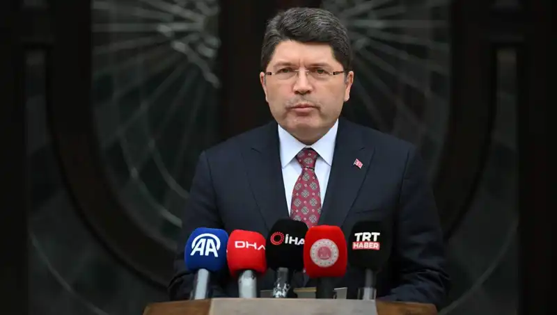 İmralı Heyeti, Adalet Bakanı Tunç ile Kritik Toplantıya Hazırlanıyor
