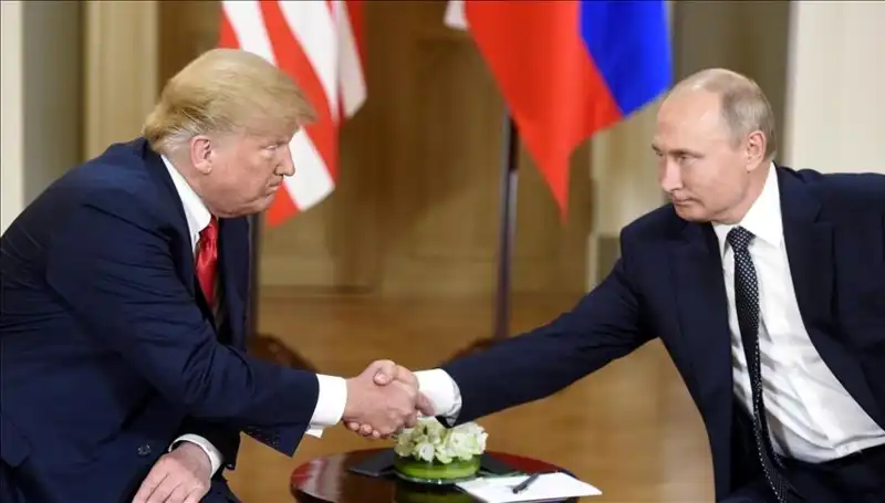 Putin ve Trump Arasındaki Olası Temaslar: Kremlin'den Önemli Açıklama